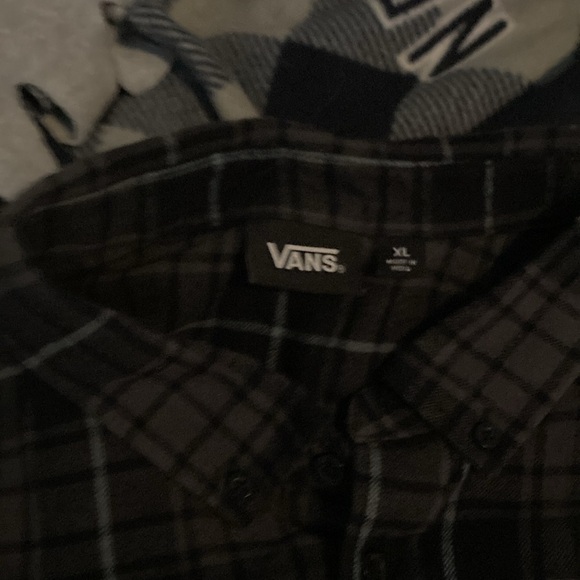 Vans long sleeve button up - Picture 2 of 2
